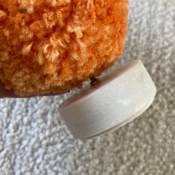 Three tassel sign photo  or card holders. Vibrant tropical cotton with gold loop - Picture 7 of 8